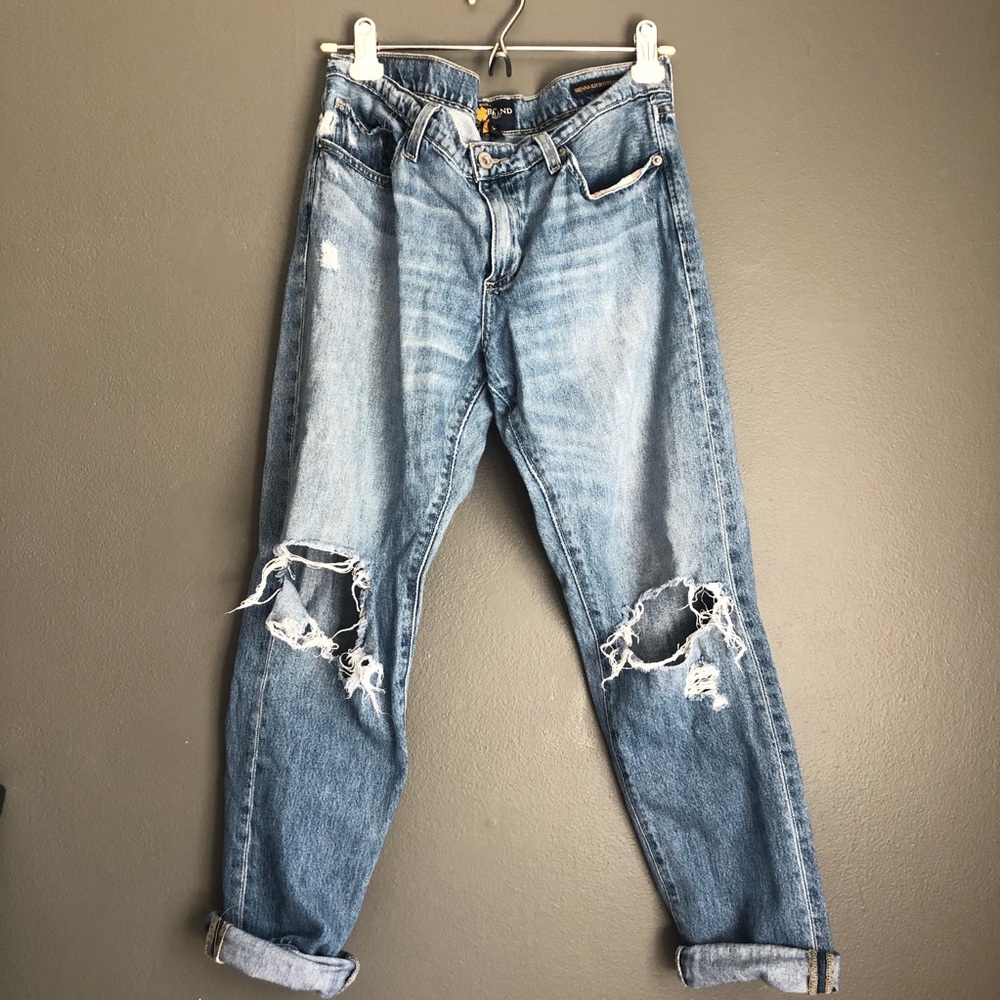 LUCKY BRAND BOYFRIEND JEANS
